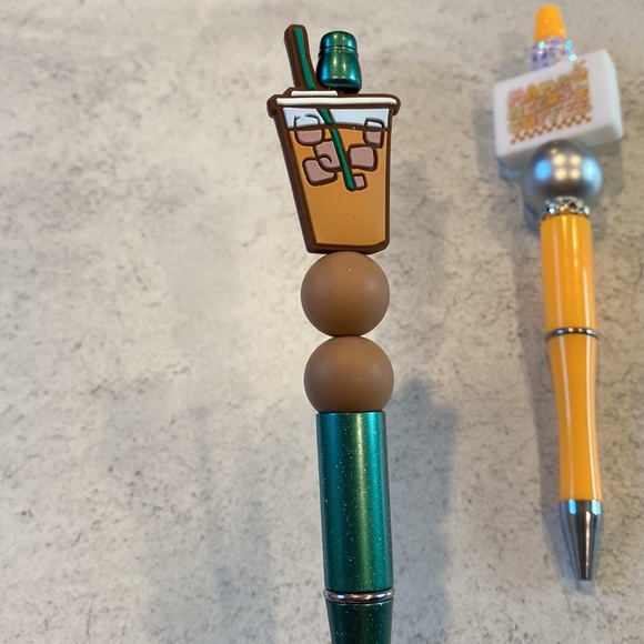 Iced Coffee Mama Needs Coffee Focal beads Beaded Pen Set of 2 - Picture 3 of 4